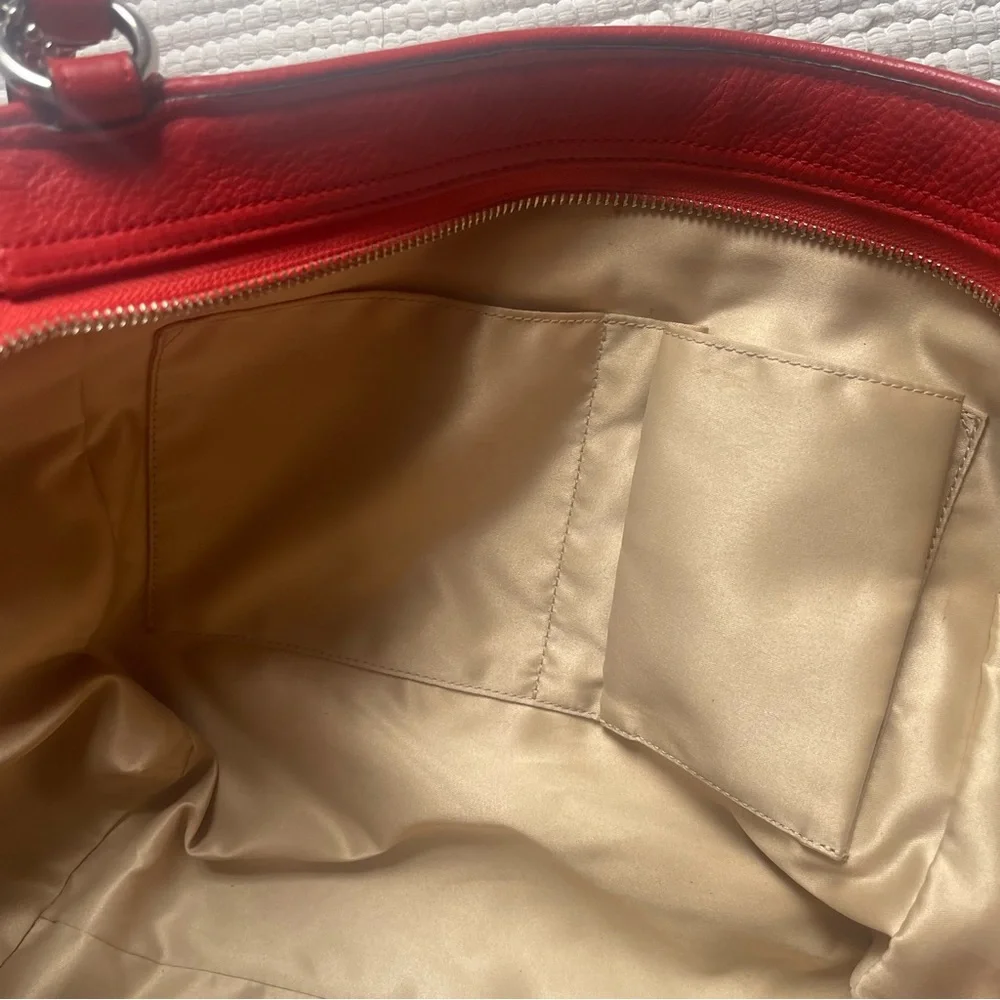 Coach excellent pink